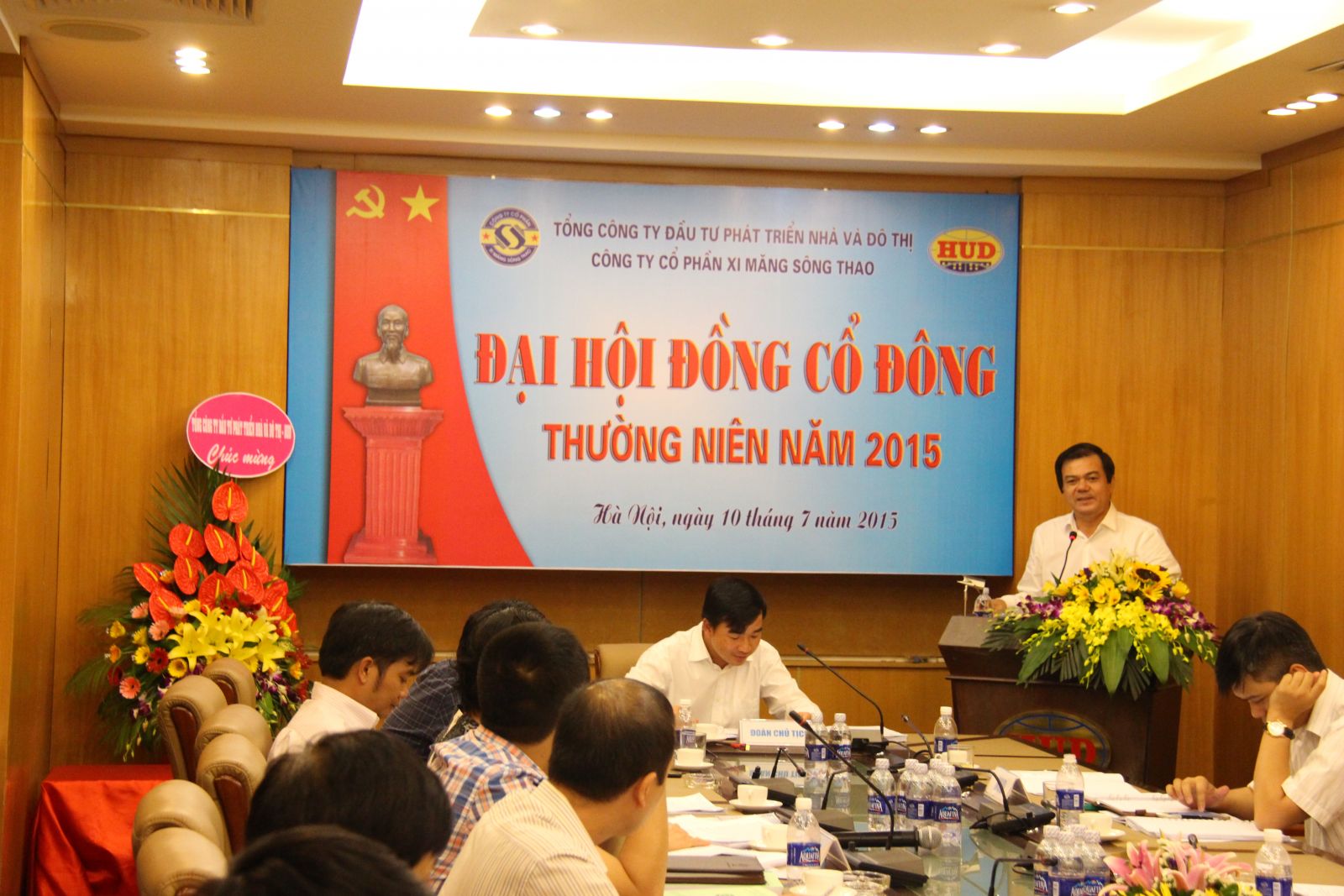 Tổ chức thành công Đại hội đồng cổ đông thường niên năm 2015